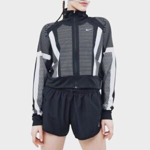 Nike Pro Cropped Dri-FIT Full Zip Track Jacket – Black | Size L